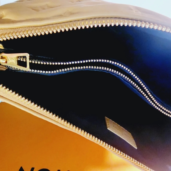 RARE Authentic Louis Vuitton Coussin PM CAMEL in Excellent Condition! - Picture 12 of 16